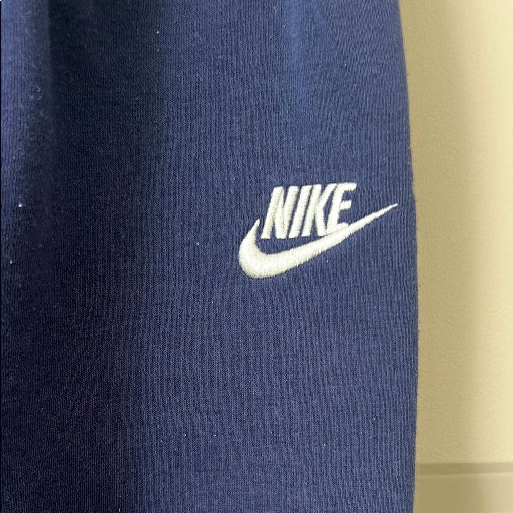 Nike Kids Orange Sweatshirt and Navy Joggers Set - Picture 5 of 5